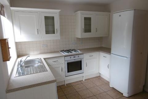 3 bedroom semi-detached house to rent, Abbey Road, Beeston, NG9 2HP