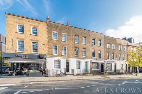 4 bedroom flat to rent, New Road, Whitechapel