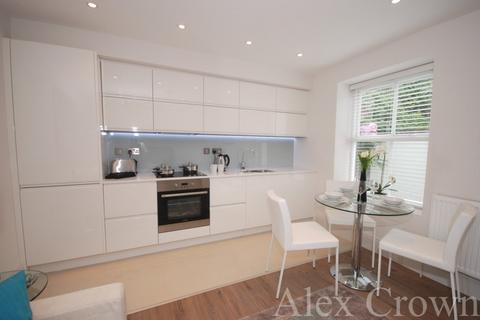 2 bedroom flat to rent, Leighton Road, Kentish Town