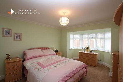 3 bedroom detached bungalow for sale, Oak Close, Great Clacton, CO15 4EW