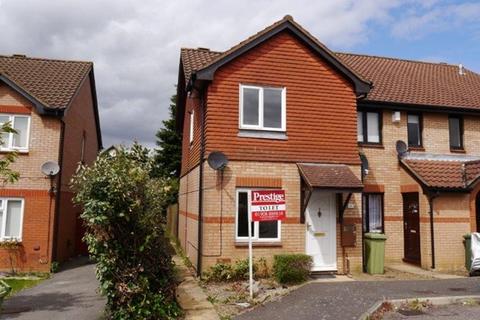 2 bedroom end of terrace house to rent, WALNUT TREE - A 2 DOUBLE bedroom home in prime location