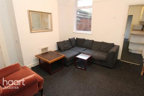 2 bedroom terraced house to rent, Paget Road, Leicester