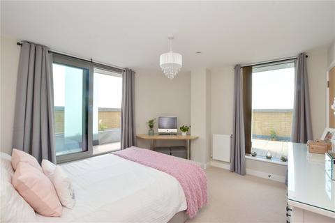 2 bedroom apartment for sale, Da Vinci Torre, 77 Loampit Vale, Lewisham, London, SE13