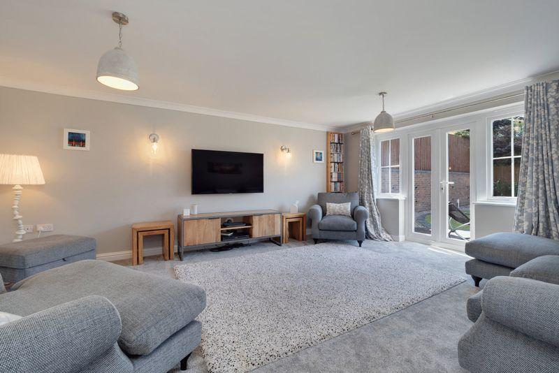 Cheddleton Park Avenue, Cheddleton, Staffordshire, ST13 5 bed detached