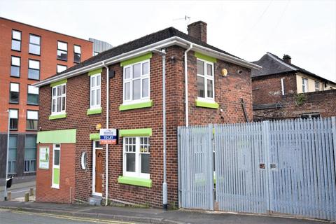 1 bedroom flat to rent, Epworth Street, Stoke-on-Trent, Staffordshire, ST4 1NR