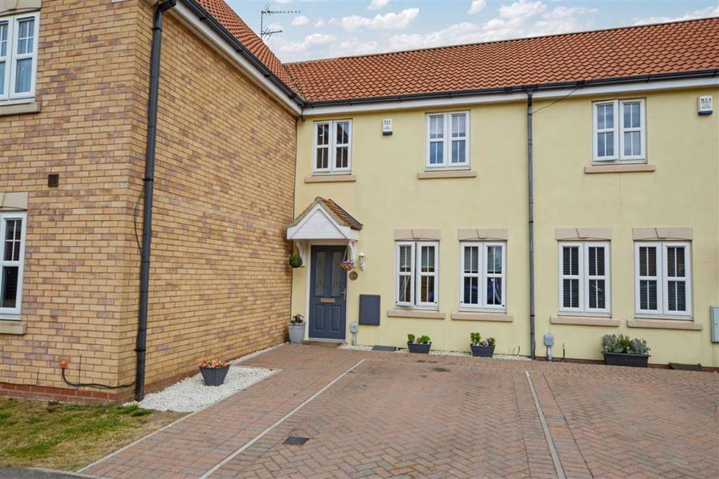 Pools Brook Park, Kingswood, Hull, East Yorkshire, HU7 3 bed terraced