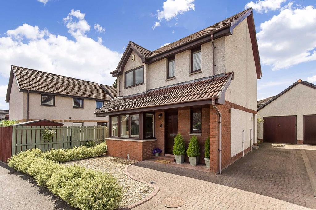 Beechgrove Gardens, Perth 3 bed detached house £245,000