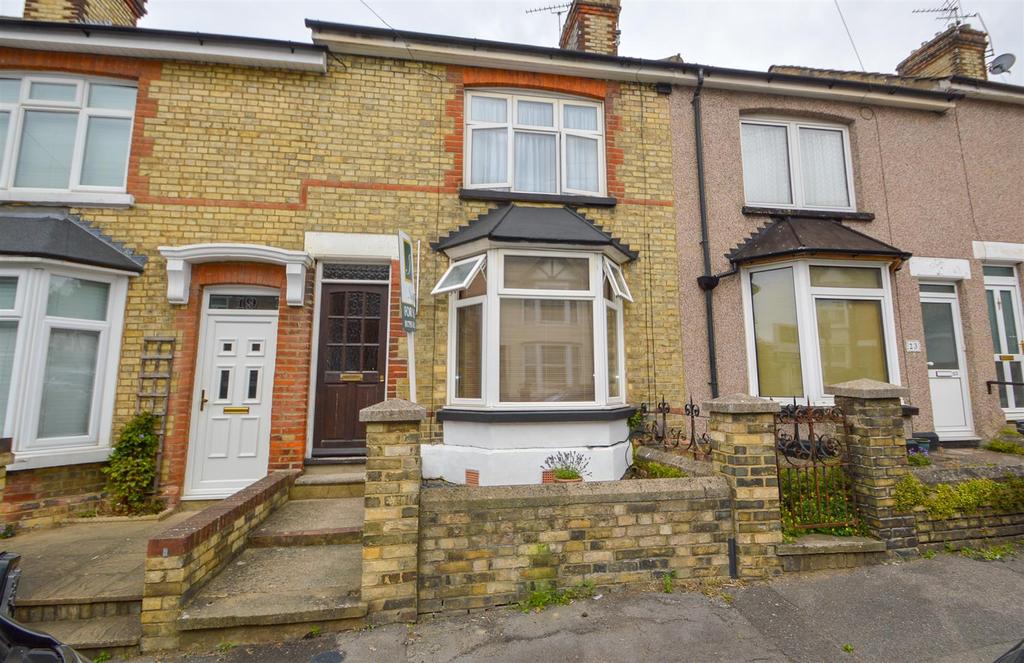 Muir Road, Maidstone 3 bed terraced house £259,995