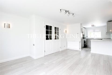 2 bedroom maisonette to rent, Monks Close, Enfield, EN2