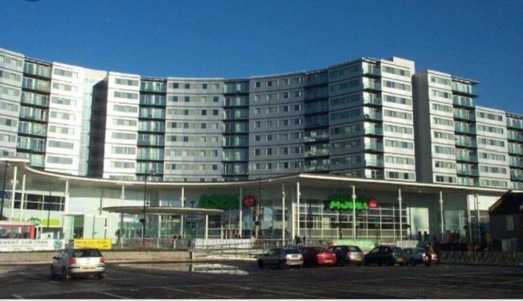 The Blenheim Centre, Prince Regent Road, Hounslow, Middlesex, TW3 1 bed
