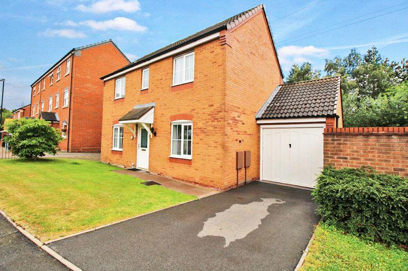 Princethorpe Road, Willenhall 3 bed detached house £215,000