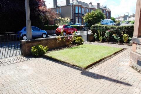 4 bedroom semi-detached house to rent, Lussielaw Road, Edinburgh, EH9