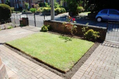 4 bedroom semi-detached house to rent, Lussielaw Road, Edinburgh, EH9