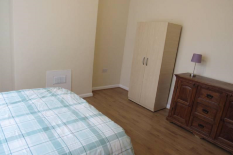 1 bedroom in a house share to rent, Arnold Road, Tottenham N15