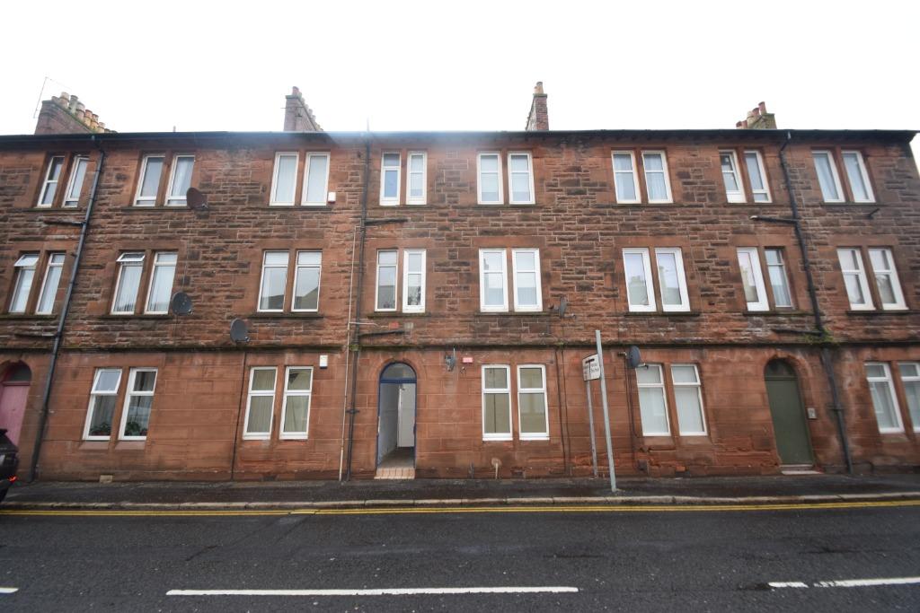 Barassie Street, Troon, South Ayrshire, KA10 6LU 1 bed flat £400 pcm (£92 pw)