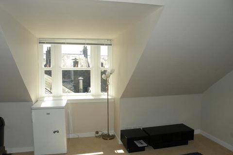 2 bedroom flat to rent, Union Street, Aberdeen, AB11