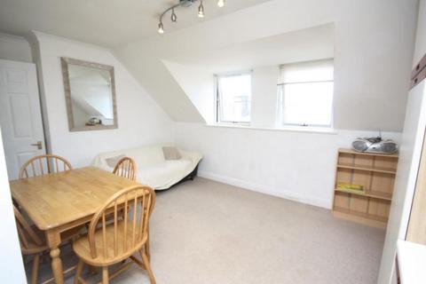 1 bedroom apartment to rent - Martyr Road, Guildford, Surrey, GU1