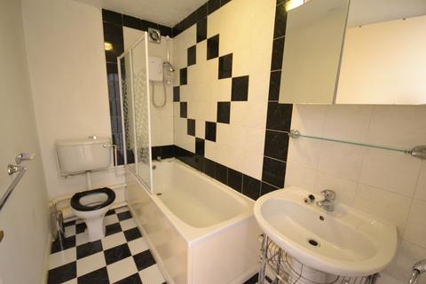 3 bedroom flat to rent, John Williams Close,  New Cross, SE14