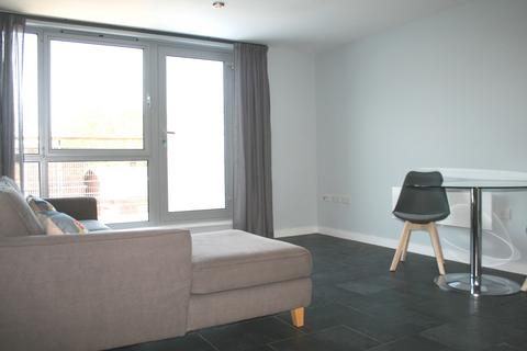 2 bedroom apartment to rent, Queen Street, Portsmouth FURNISHED