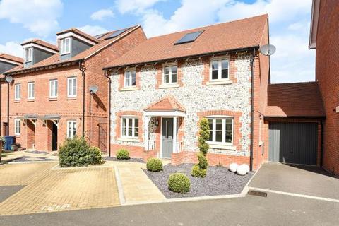 undefined, Wellesbourne Crescent,  High Wycombe,  HP13