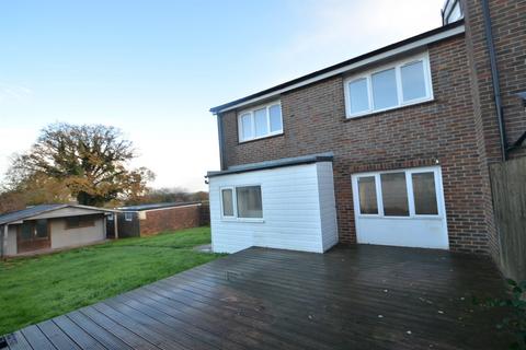 3 bedroom semi-detached house to rent, Blackstone, Henfield, West Sussex, BN5