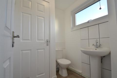 3 bedroom semi-detached house to rent, Blackstone, Henfield, West Sussex, BN5