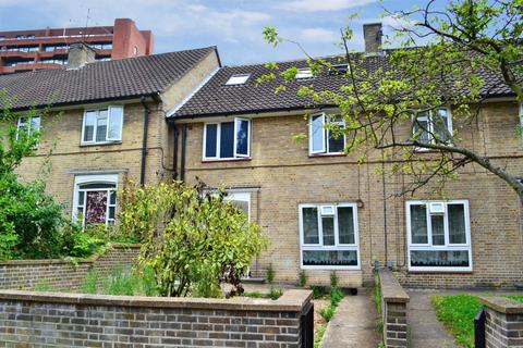 5 bedroom terraced house to rent, Dobson Close, Swiss Cottage NW6