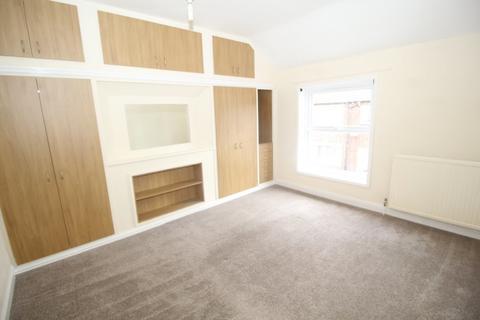 2 bedroom terraced house to rent, March Street, Normanton