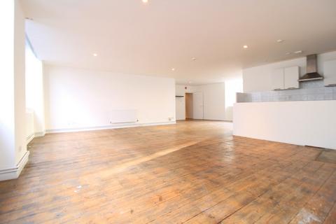 Studio to rent, Ebenezer Street, London N1