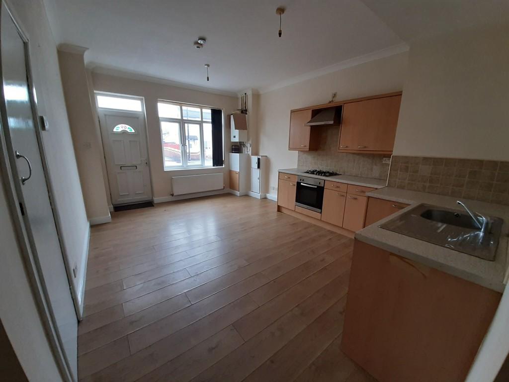 Princess Avenue GFF, Stainforth 1 bed ground floor flat £365 pcm (£