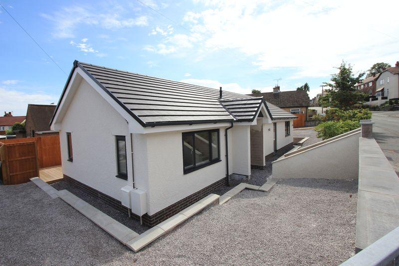 Llanelian Road, Old Colwyn 3 bed detached bungalow £219,950