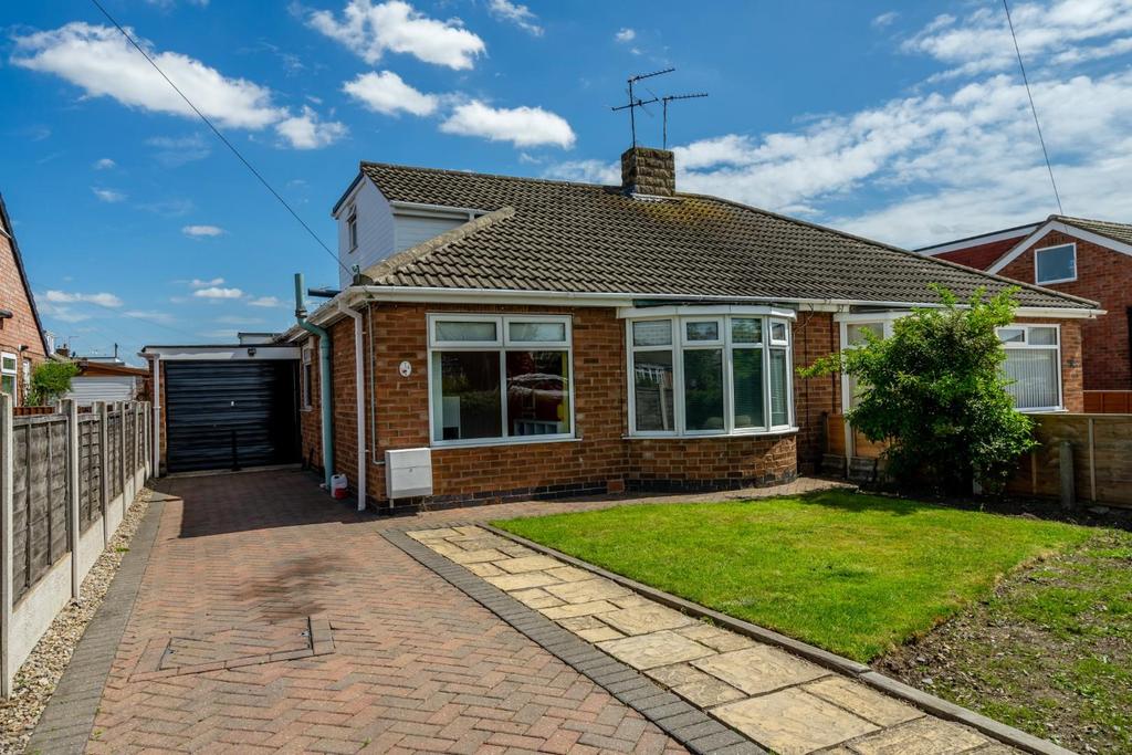 Fox Covert, Huntington, York 3 bed semidetached house £250,000