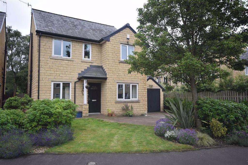 Bendwood Close, Padiham, Lancashire 4 bed detached house £229,950