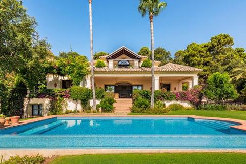 5 bedroom villa - La Zagaleta, Benahavis, Malaga
