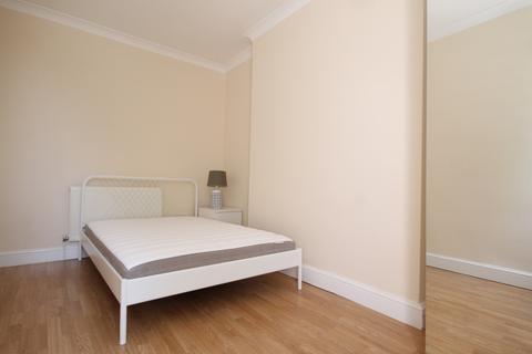 2 bedroom flat to rent, Dartmouth Park Hill, Dartmouth Park, NW5