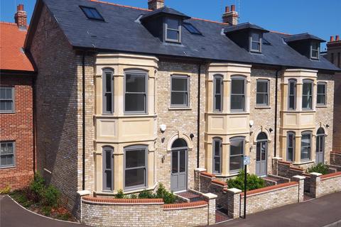 4 bedroom terraced house to rent, Humberstone Road, Cambridge, Cambridgeshire