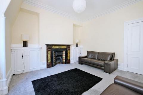 2 bedroom flat to rent, Fonthill Road, Ferryhill, Aberdeen, AB11