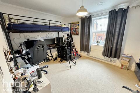 Henry Laver Court, Colchester