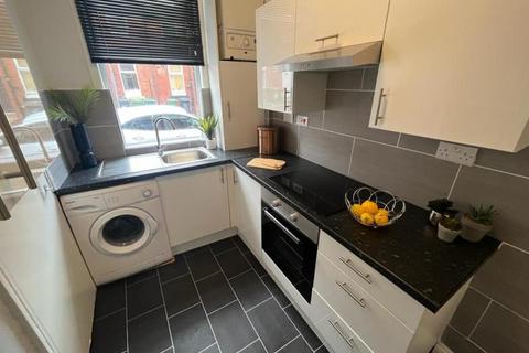 3 bedroom terraced house to rent, Edinburgh Terrace, Leeds LS12