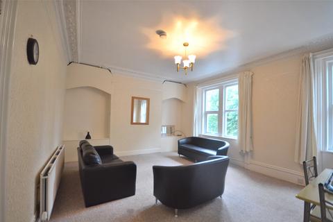 3 bedroom apartment to rent, Osborne Avenue, Jesmond, NE2