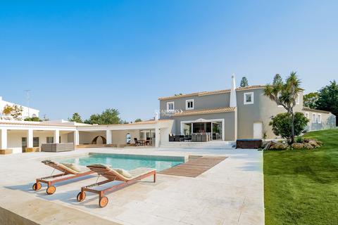 5 bedroom villa, Almancil,  Algarve