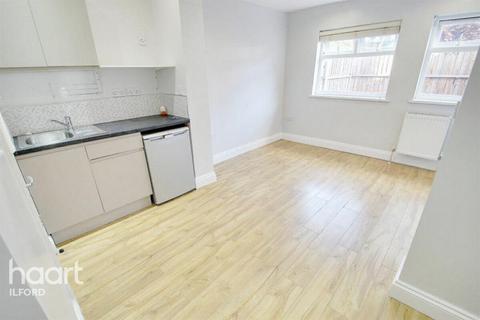 undefined, Holland Park Avenue, ILFORD