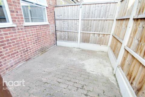 undefined, Holland Park Avenue, ILFORD