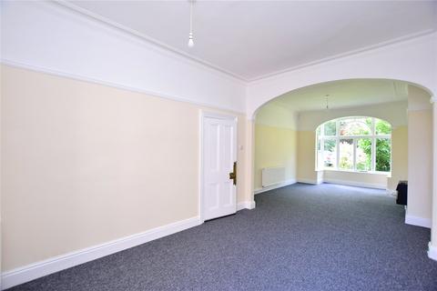 undefined, Deansgrove, Grimsby, Lincolnshire, DN32