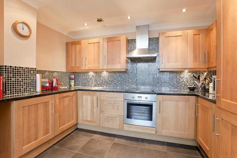 2 bedroom apartment to rent, Belmont Court, Highbury New Park, Highbury, N5