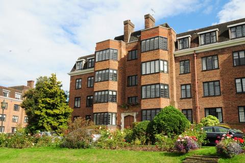 2 bedroom flat to rent, Somerville House, Manor Fields, Putney, SW15