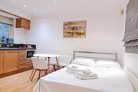 undefined, Gloucester Road, London SW7