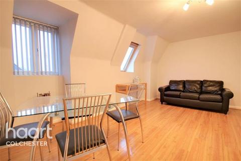 2 bedroom flat to rent, Hythe, Colchester