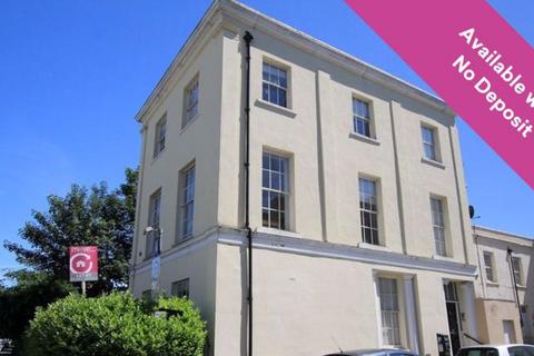 1 bedroom in a house share to rent, Bath Road, Cheltenham GL53