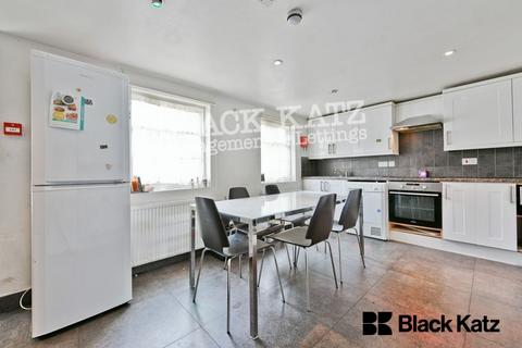 undefined, SE5